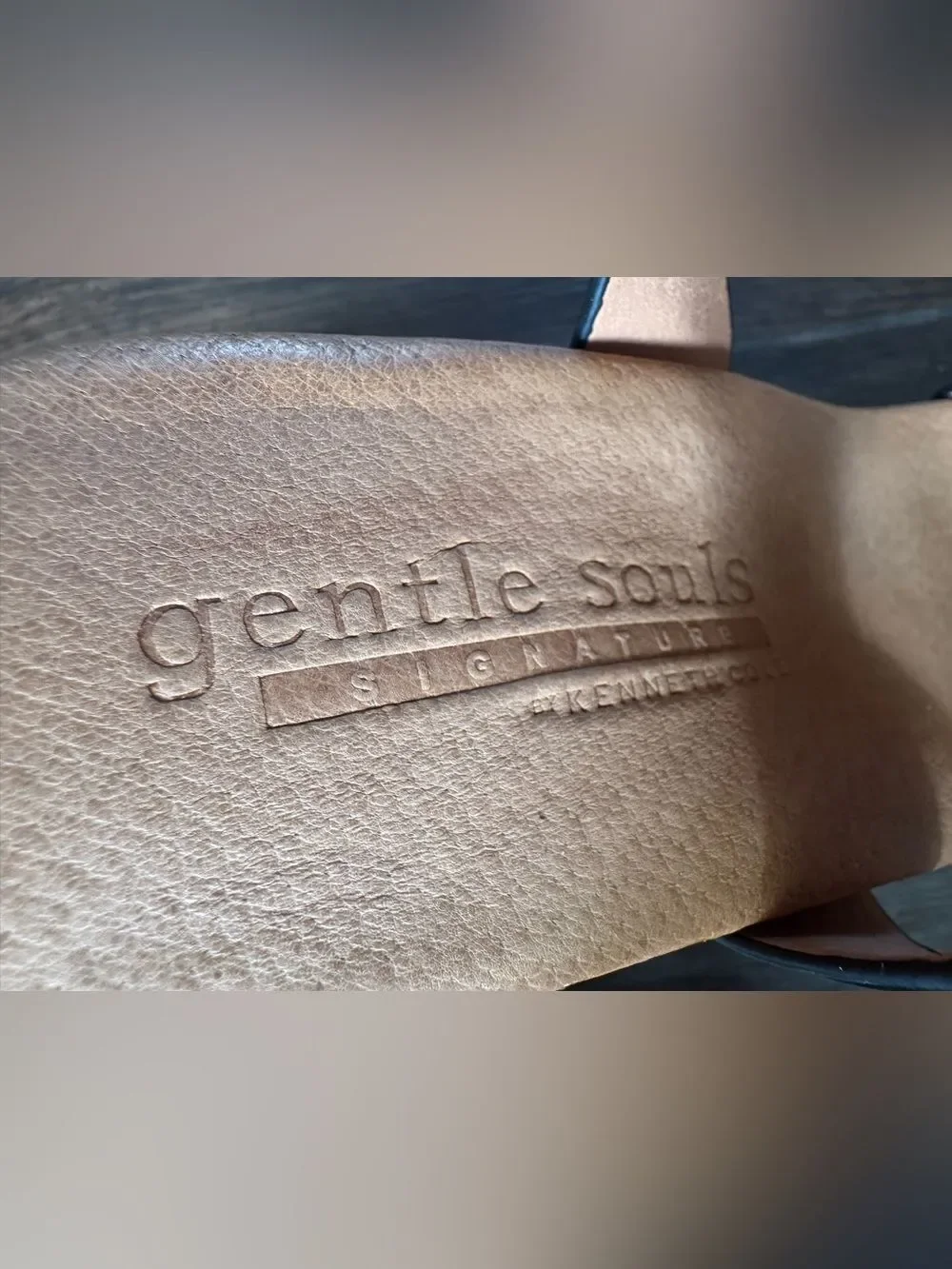 🖤 Gentle Souls by Kenneth Cole 